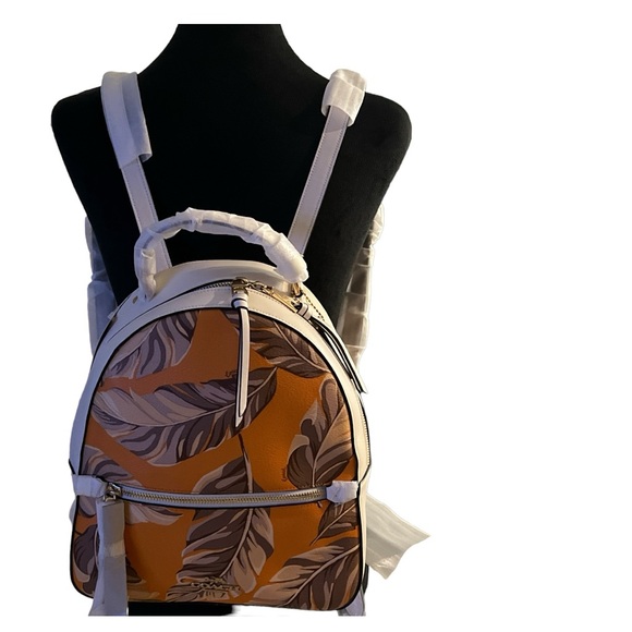 Coach Signature Jordyn Backpack Natural Banana Leaves Redwood Sunbeam Multi NWT - Picture 4 of 12